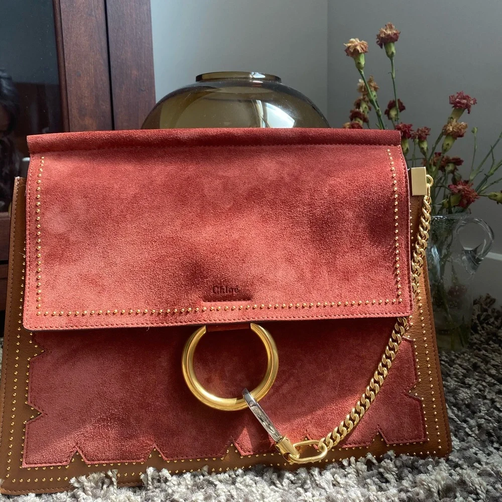 CHLOE Medium Faye Bag in Brown Suede and Leather - Picture 2 of 11